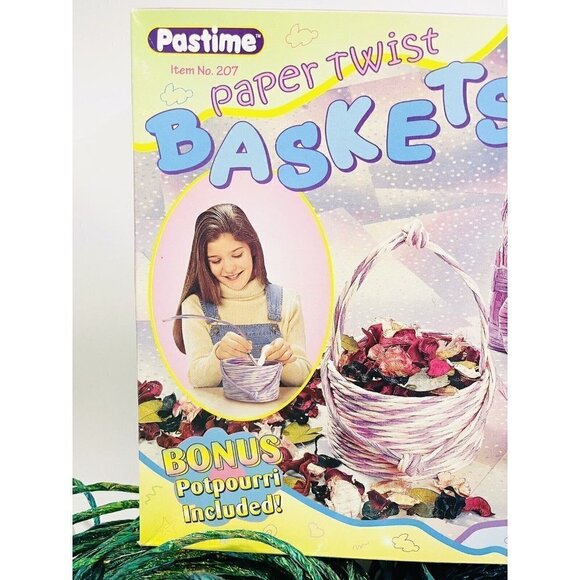 Paper Twist Baskets Kit Kids Crafts NIB Plus 214+ Ft Extra Metallic Twist Ribbon - Picture 3 of 12